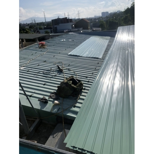 Ưu nhược điểm của phương pháp đóng tôn chống thấm tường tại Đà Nẵng