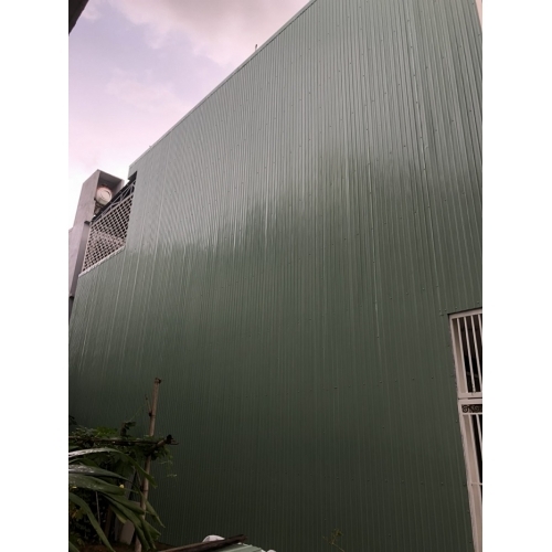 Có nên chống thấm tường bằng cách đóng tôn chống thấm tại Đà Nẵng hay không?